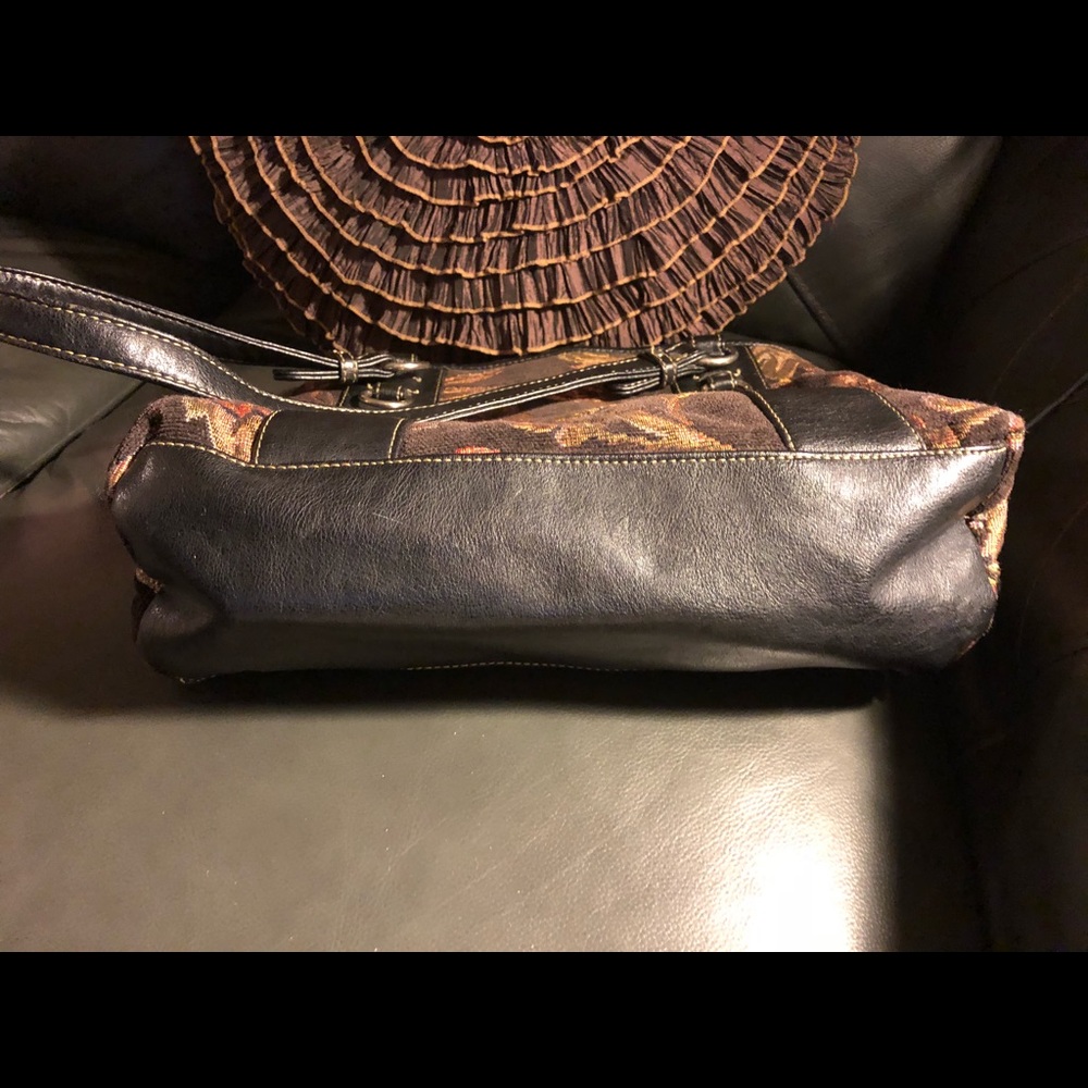 Handbag - Picture 7 of 7